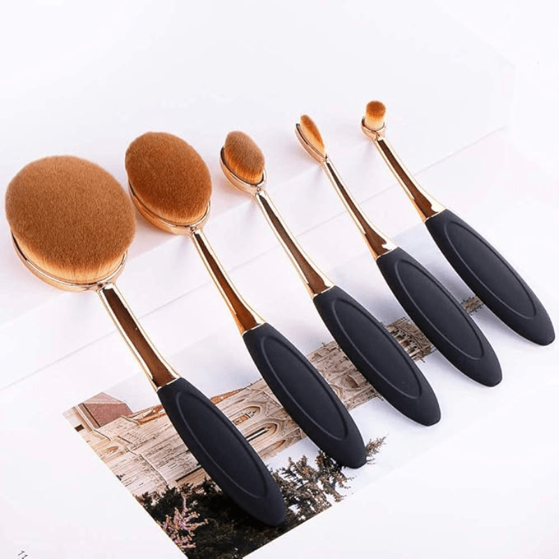 5 Piece Oval Foundation Brush Set for Liquid and Powder Makeup