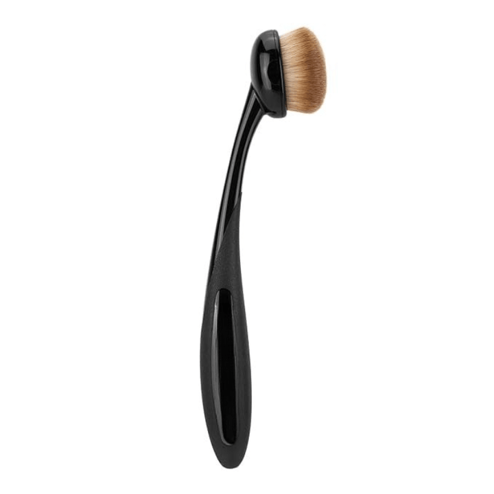 Oval Multipurpose Makeup Brush For Blending And Contouring