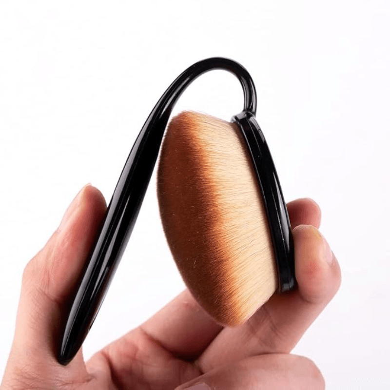 Oval Foundation Brush Flawless Application For Liquid And Powder