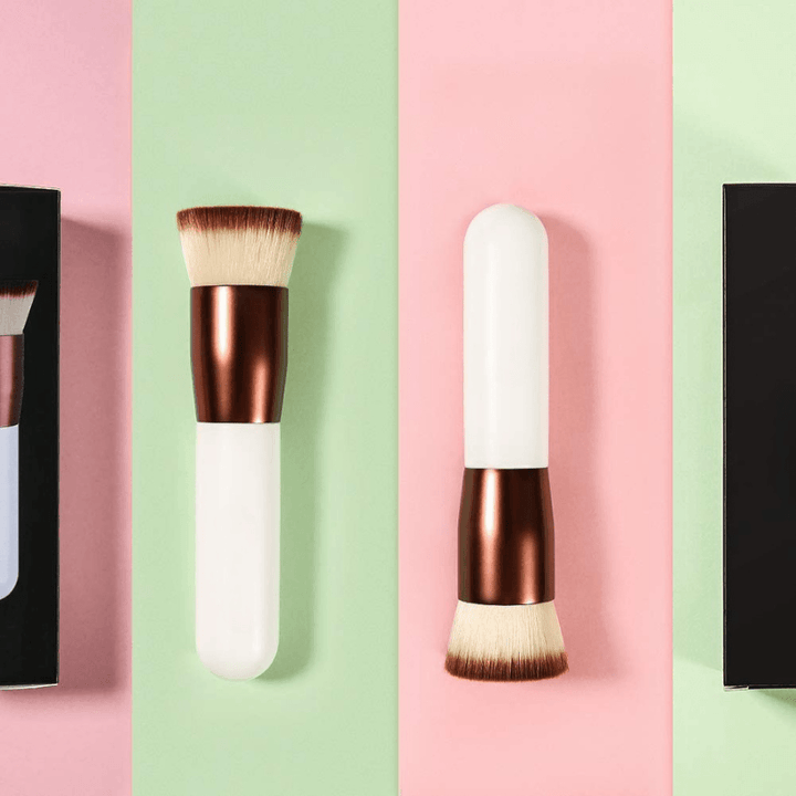 Flat Top Foundation Brush For Blending And Buffing Makeup