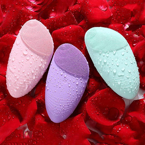 Silicone Facial Cleansing Brush – Your Ultimate Skincare Companion