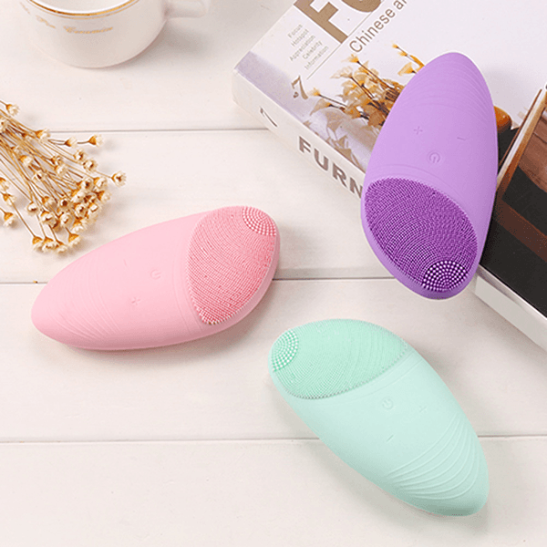 Silicone Facial Cleansing Brush – Your Ultimate Skincare Companion