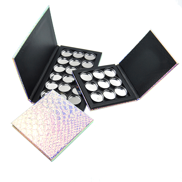 Magnetic Makeup Palette – A Refillable Eyeshadow Palette for Ultimate