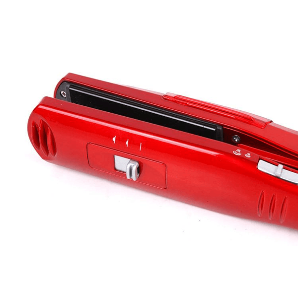 Steam Hair Straightener – Hydrating Technology for Smooth Styling