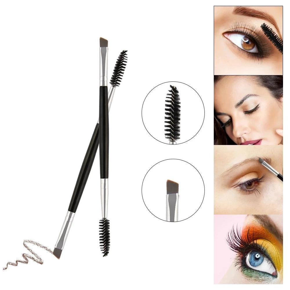 Double Ended Brush – A Tool for Perfectly Defined Brows and Lashes