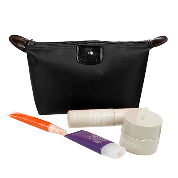 Compact Makeup Bag – A Portable Makeup Pouch for Organized Essentials