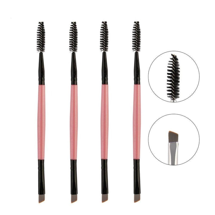 Double Ended Brush – A Tool for Perfectly Defined Brows and Lashes