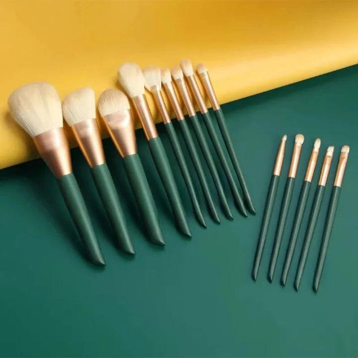 5/7/14 Pcs Professional Makeup Brush Set – Soft, High-Quality & Durable