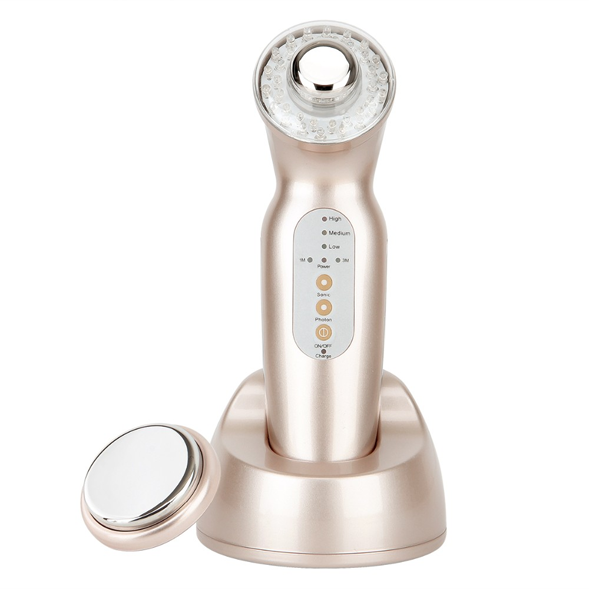 Rejuvenating Skincare Device