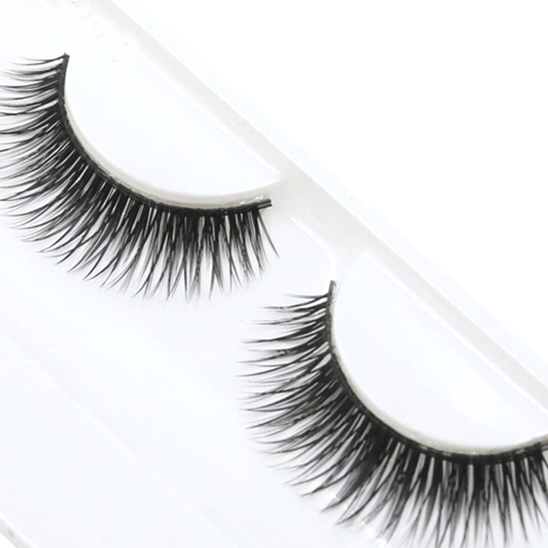 Smoky Eyelashes – Bold and Dramatic Lashes for a Stunning Look