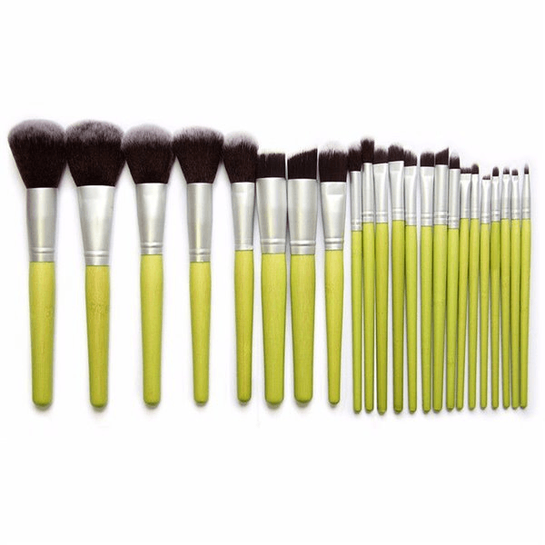 24 Piece Nylon Brush Set – Complete Makeup Collection