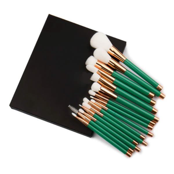 15 Piece True Royalty Brush Set