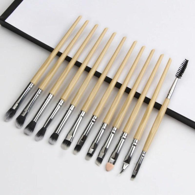 12 Pcs Professional Makeup Brush Set for Flawless Beauty Application