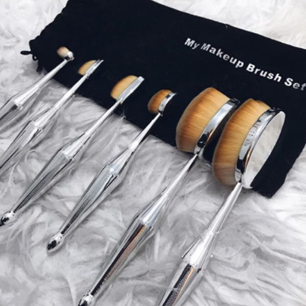 10 Piece Metallic Silver Oval Brush Set