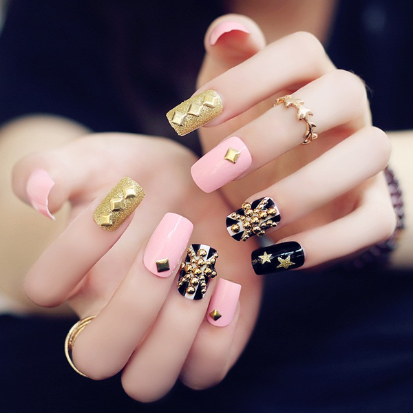 Artificial Nails